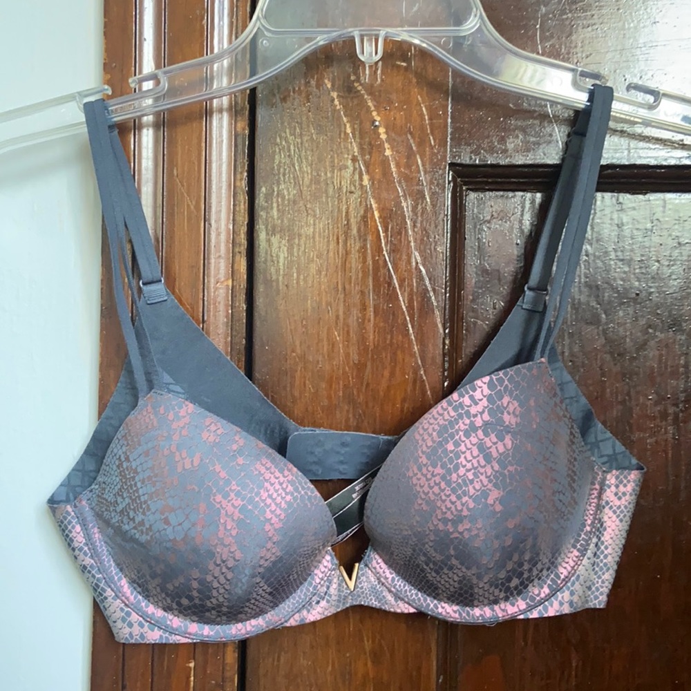 Victoria’s Secret Push-up bra
